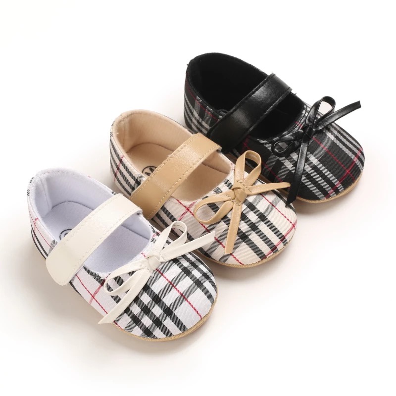 Sepatu Bayi Perempuan Import Premium Sepatu Baby Fashion Motif Burberry Sepatu Prewalker Anak Bayi Kualitas Premium Import Usia 0 - 18 Bulan