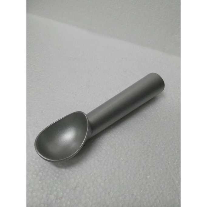 

Ice Cream Scoop Silver