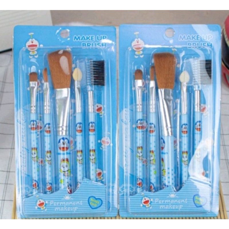 kuas make up brush/ kuas make up karakter