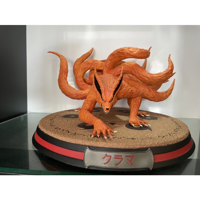original statue kurama by never stop dream