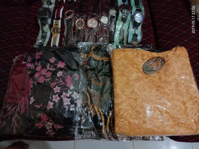 Maura Couple - Sania Ruffle Batik Couple Ori Ndoro Jowi Dnt Garansi Termurah Shopee 2615 Latifa New