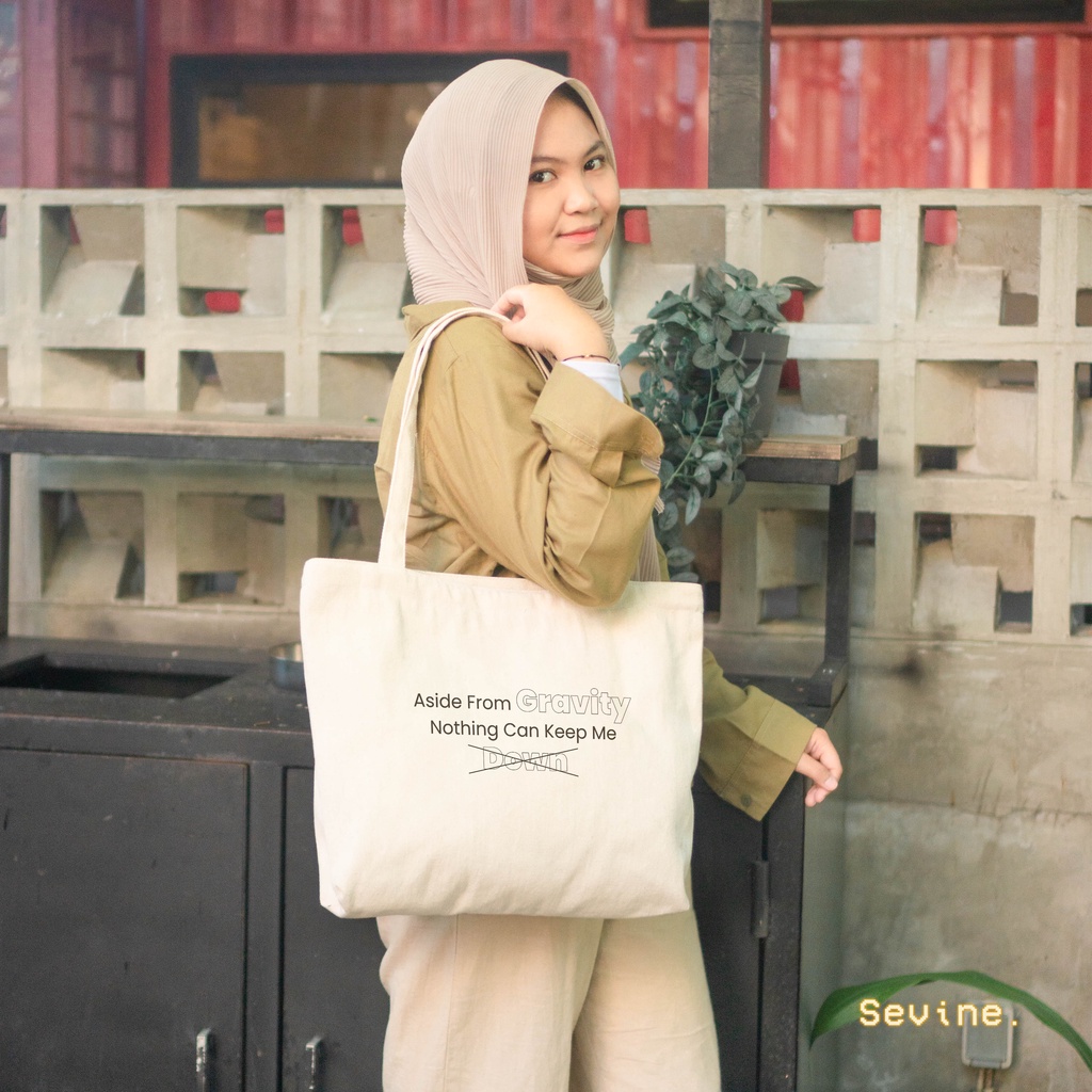 Sevine Tote Bag Kanvas Emily Resleting Tas Wanita Kuliah Fashion Laptop Totebag Quotes Art Series - VTW