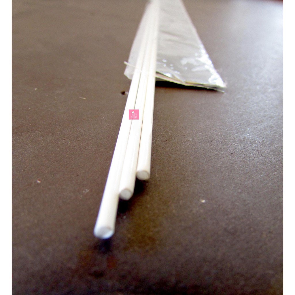 Pipa PVC Bulat Padat 2mm Bahan Maket Diorama Stick Stik 2 mm Per Pak Isi 3
