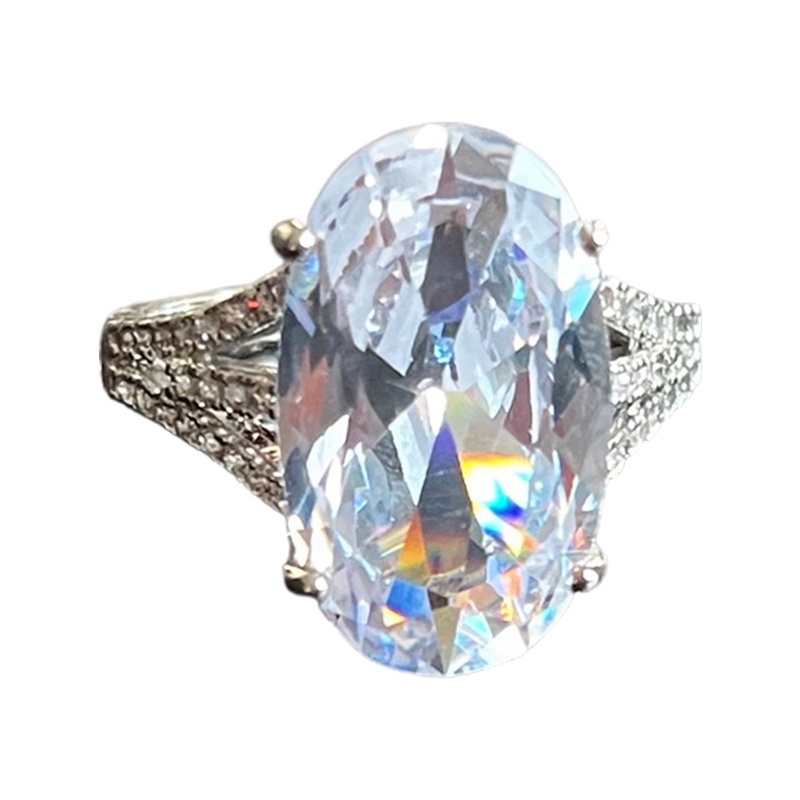 Cincin Kristal Cubic Zirconia Bentuk Oval Warna Silver Untuk Wanita
