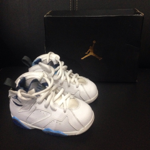Preloved sepatu anak/kids/baby jordan second bekas original