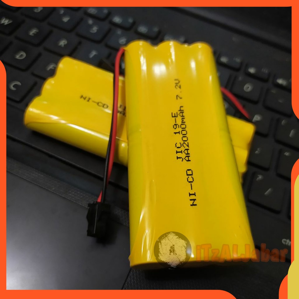 Baterai Mobil remot RC Nicd 2000mAh 7.2V soket Hitam