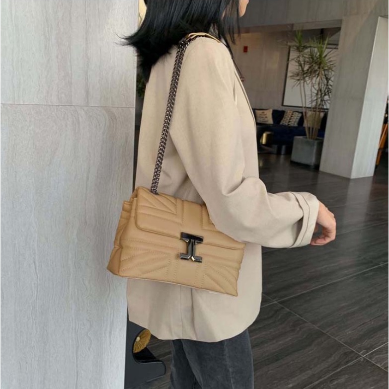 TFT AX20064 92735 AX735 B1974 E4289 R6255 DJT51508 D11 SAMA (1 KG MUAT 2) TAS SELEMPANG WANITA IMPORT - TAS ELEGANT WANITA – SLINGBAG - TAS KOREA - HARGA GROSIR GT1735 BQ2974 CR7255 EL 5289 JT61508