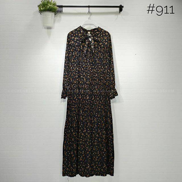 Gamis plisket crepe import motif bunga
Kode: #911