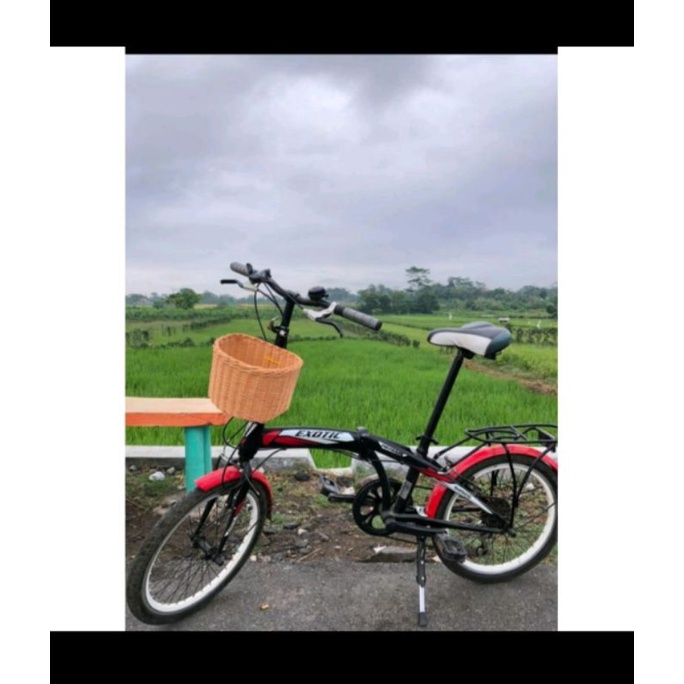 Keranjang sepeda/ keranjang sepeda rotan / keranjang rotan