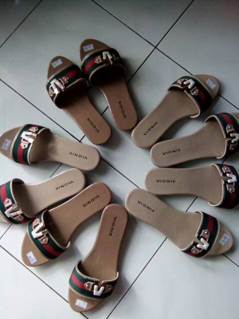  Sandal  gucci     Save 65 