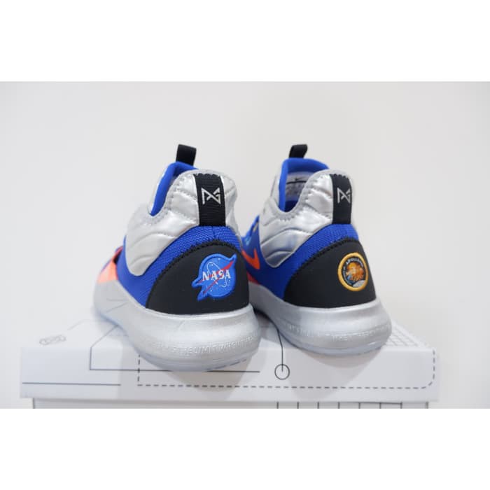 Realpict SEPATU ABSKET NIKE PG3 LOW NASA RACER BLUE import Running Sports