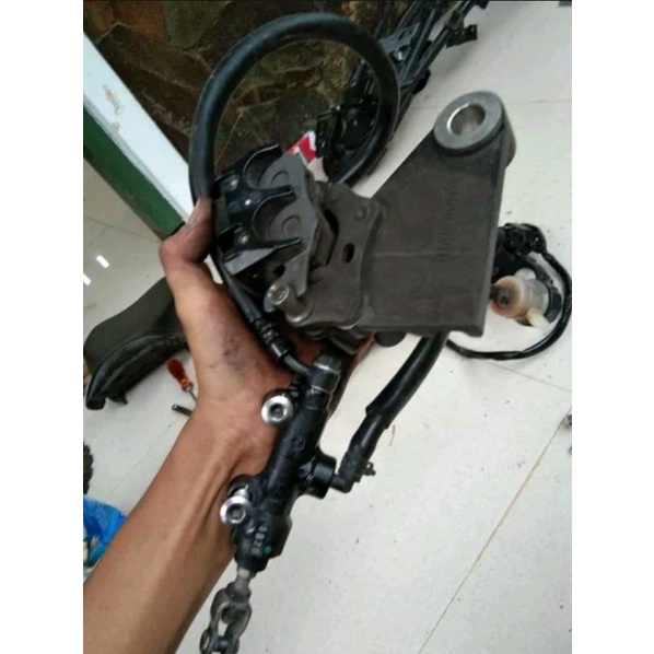 rem belakang set master kaliper tabung kawasaki ninja 250 fi z250 injeksi injeksen 2013 2014 2015 20