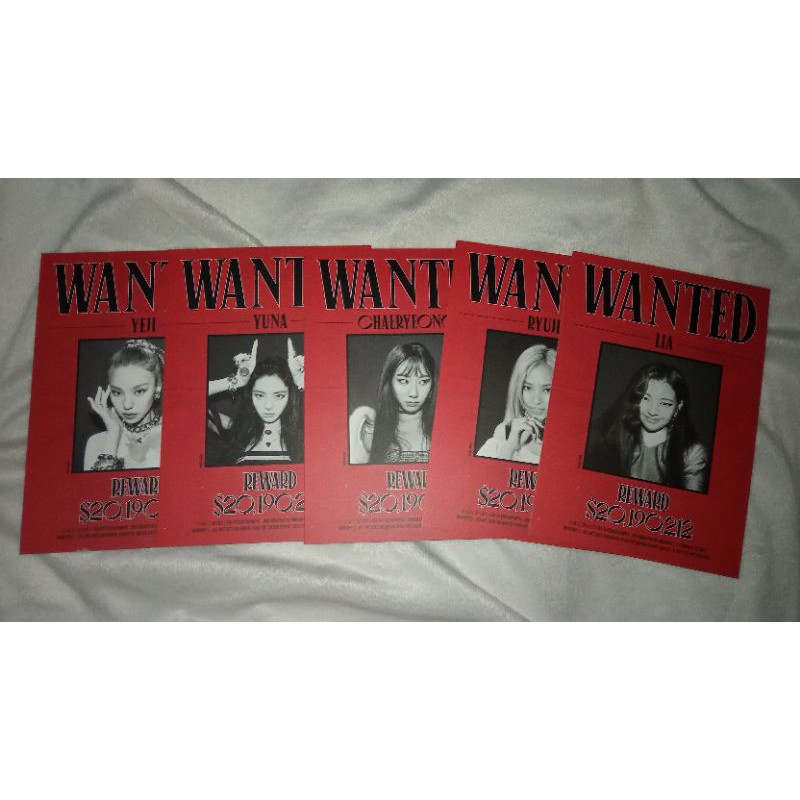 

POSTCARD ITZY NOT SHY YEJI LIA CHAERYEONG RYUJIN YUNA