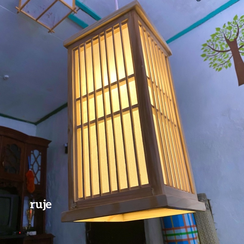lampu gantung kayu natural jepang keren klasik rumah cafe resto