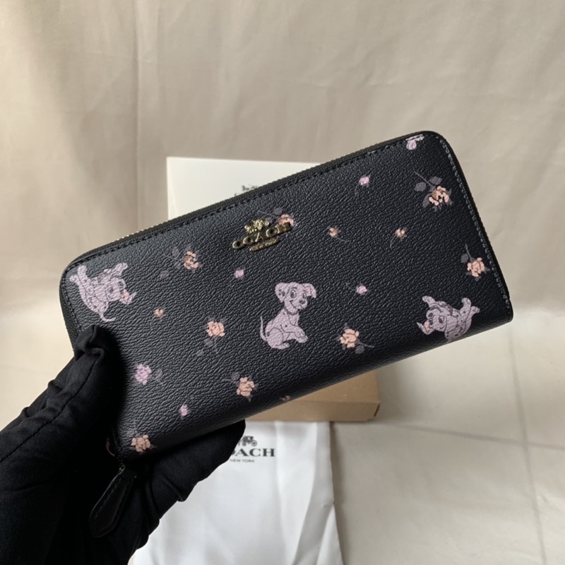 Disney X Coach Accordion Zip Wallet With Dalmatian Floral Print(Coach 91743)