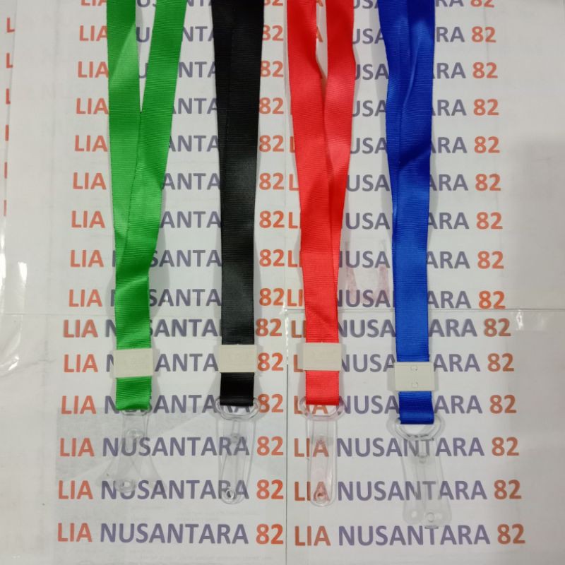 

Tali ID Card 2 cm Pengait karet