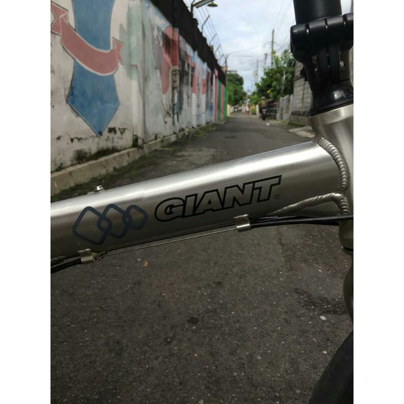 sepeda lipat seli GIANT TALLERWAY 8 fullbike grupset rd shimano 8speed