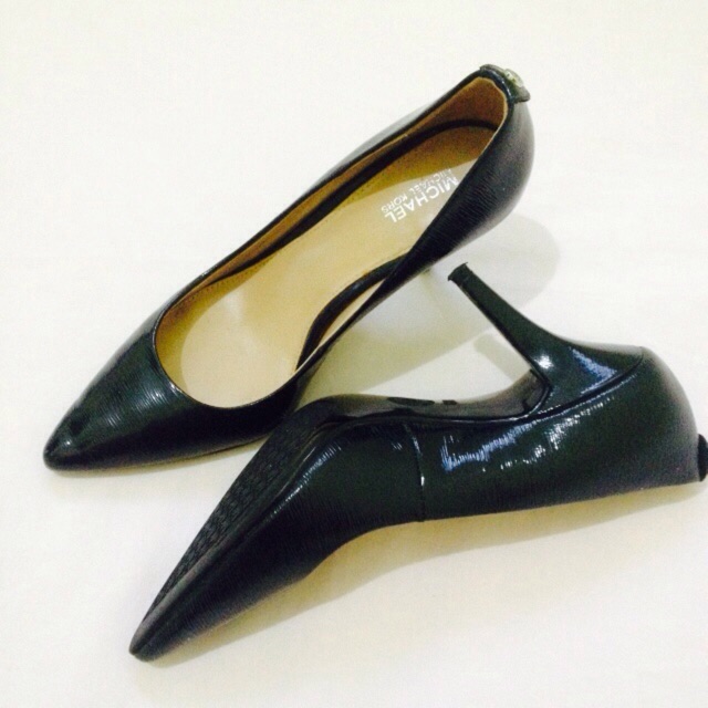 [Preloved] Michael Kors Heels Patent Pump 36/Heels 7cm