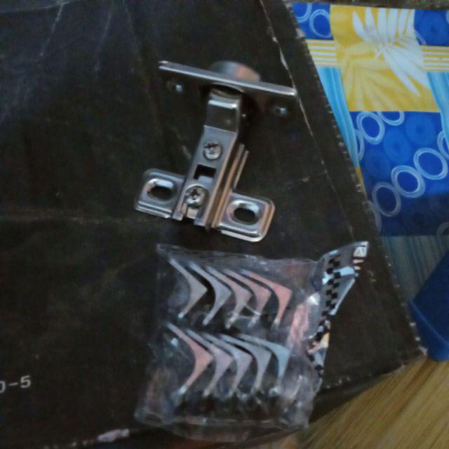 Ambalan Kaca Akz-14 / Tahanan Siku L Rak Kaca