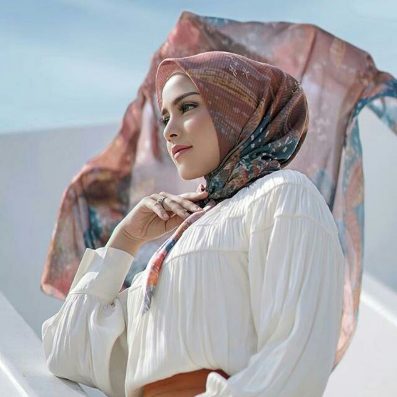 Buttonscarves Opuntia Russet NewNo Box As Is