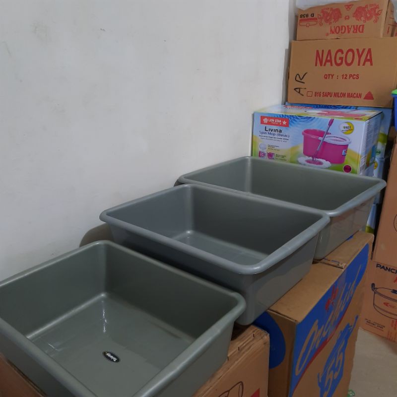 Bak Segi Kotak Serbaguna Taiwan Size M-L-XL Tempat Pup Kucing