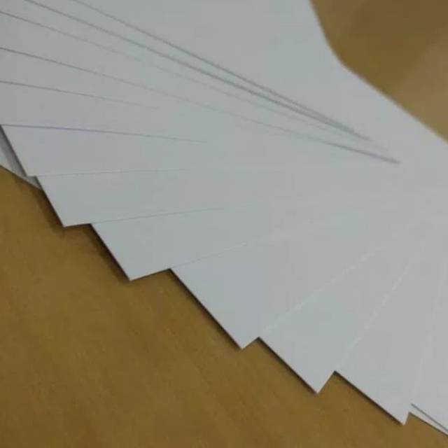 

1 RIM Kertas BC / brief card / tik card putih 200 GSM A4 isi 500 lembar