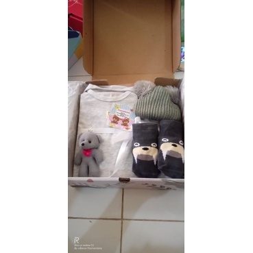 0Hampers Bayi Newborn Baby Gift Set Unisex Kado Lahiran Parcel Bayi Laki-laki Perempuan-1