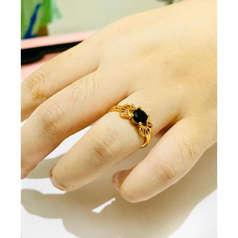 cincin wanita //cincin permata satu//cincin permata warna //perhiasan //cincin