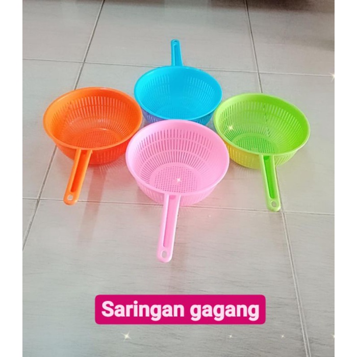 Saringan gagang warna pastel-tanggok-saringan cuci sayur buah beras