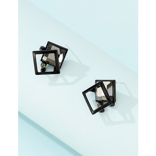 LRC Anting Tusuk Fashion Black Geometric Glass Diamond V52181