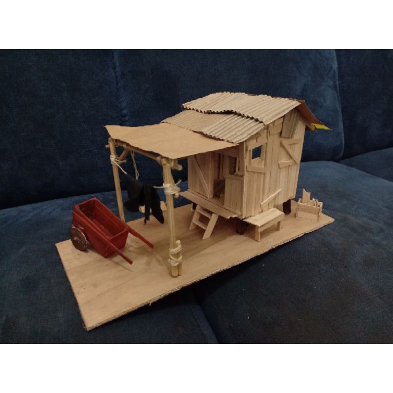 miniatur rumah saung stick es krim