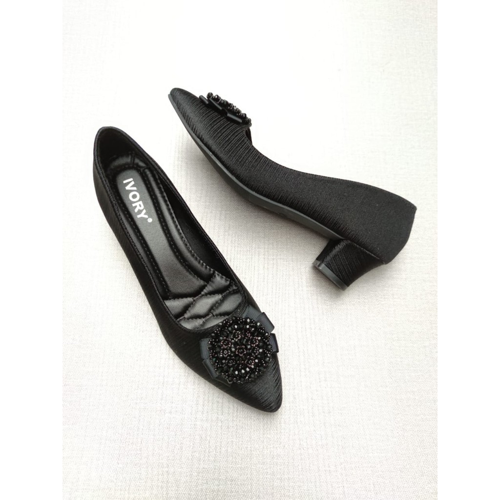 Ivory Sepatu Hak Tahu Kerja Ukuran Besar Size 41 42 43 44 VC1 Hitam