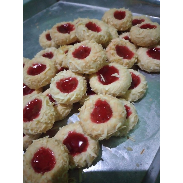 

WAHYU COOKIES KUE KERING KUE TUMBLE PRIN 400GRAM