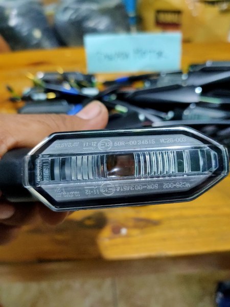 LAMPU SEN SEIN RHITING HONDA NEW CB 150R STREETFIRE dan CBR 150R K45G ORIGINAL LOSTPACK