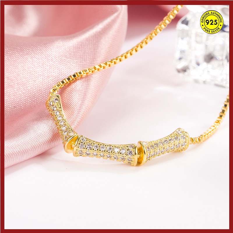 Gelang Emas 18K Bentuk Bambu Aksen Berlian Penuh Untuk Wanita