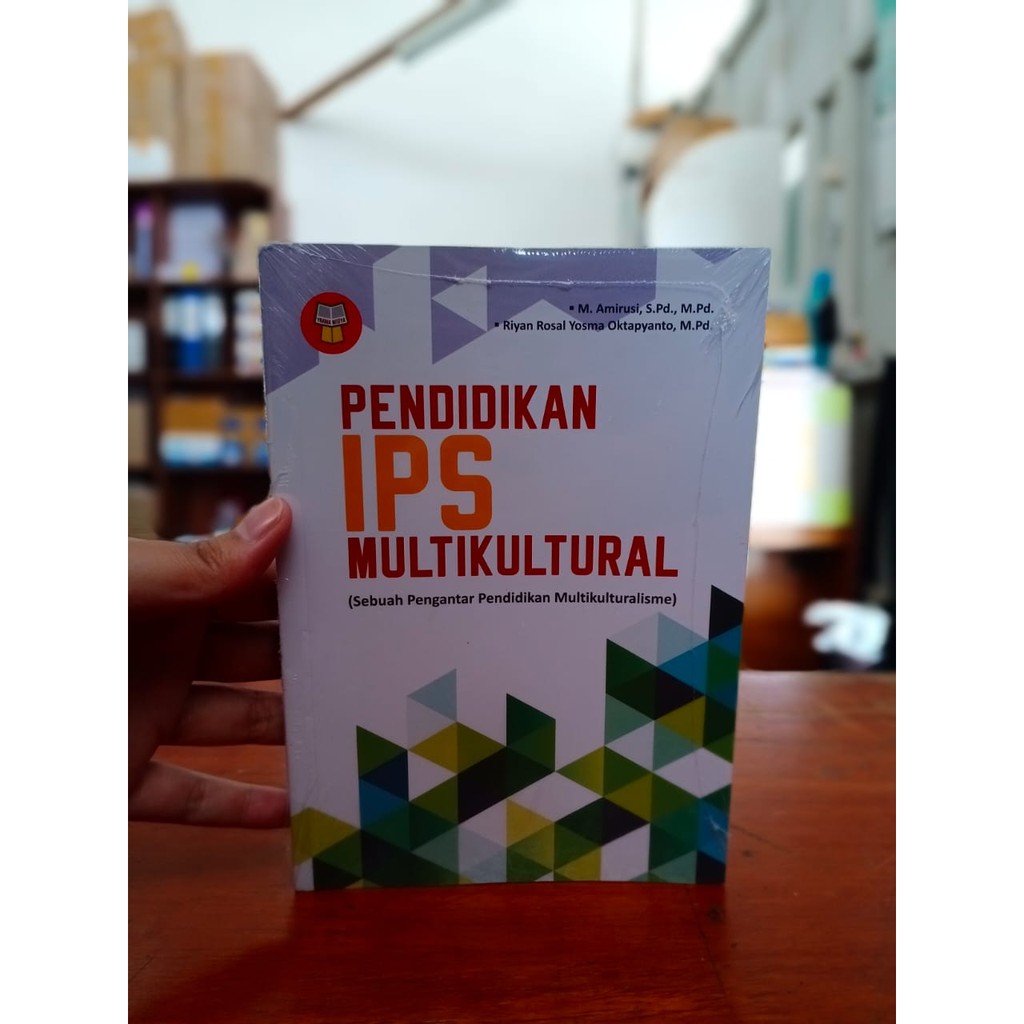 Jual BUKU PENDIDIKAN IPS MULTIKULTURAL ( SEBUAH PENGANTAR PENDIDIKAN ...