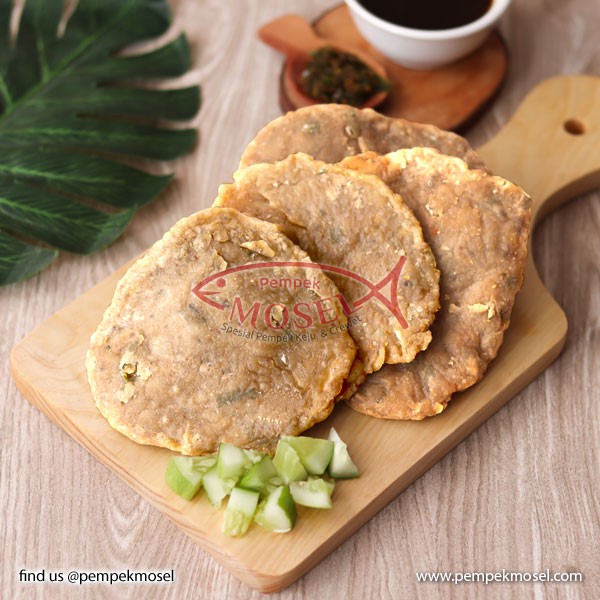 

Jual Pempek Kulit Ikan Tenggiri Asli Palembang (1 Pcs)