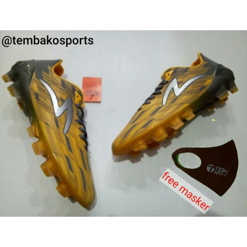 Sepatu specs lightspeed 2 pro fg