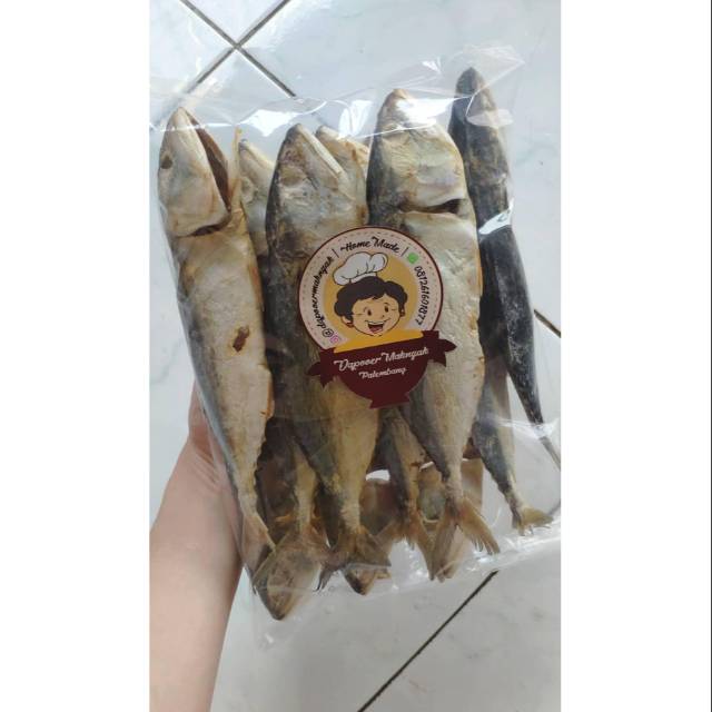 

Ikan Asin Peda (isi 13pc)