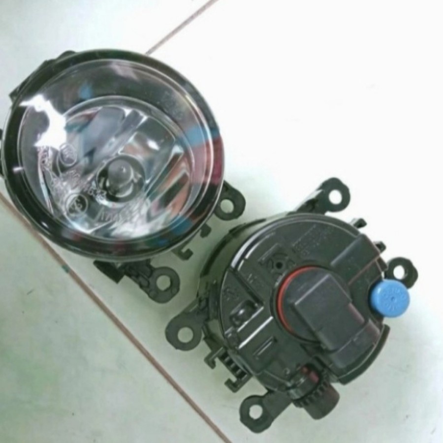 lampu foglamp / lampu kabut avanza xenia vvti 2005- 2011 original