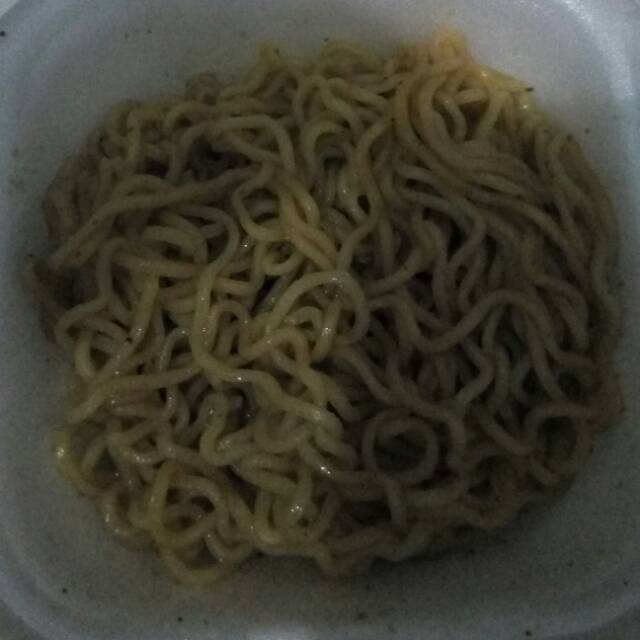 

Mi sakura Mi goreng siap saji
