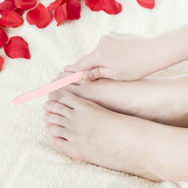 Sikat Kaki Alat Penggosok Tumit Kaki 8 in 1 Penghalus Tumit Kaki Pecah dan Kering Pedicure Alat Perawatan Kaki Manicure 8 Pcs In 1 Penghalus Tumit Kaki Pecah Pedicure Foot Care