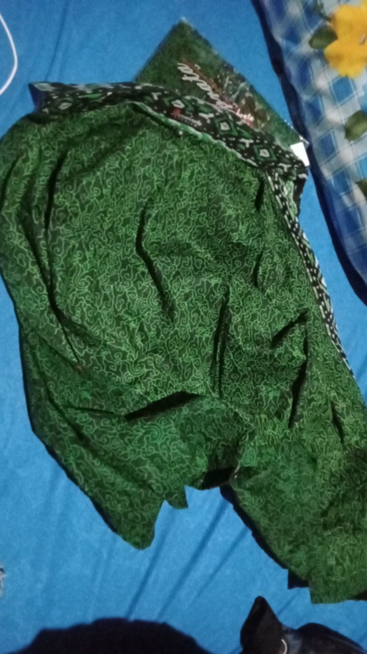 Kemeja Batik Pria Lengan Panjang Regular Size  M L Xl Xxl Danabrata Batik Motif Mega Hijau Kode 033