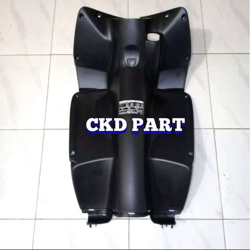 Legshield Dek Kunci Dasbor Vario 110 Cw Karbu Lama