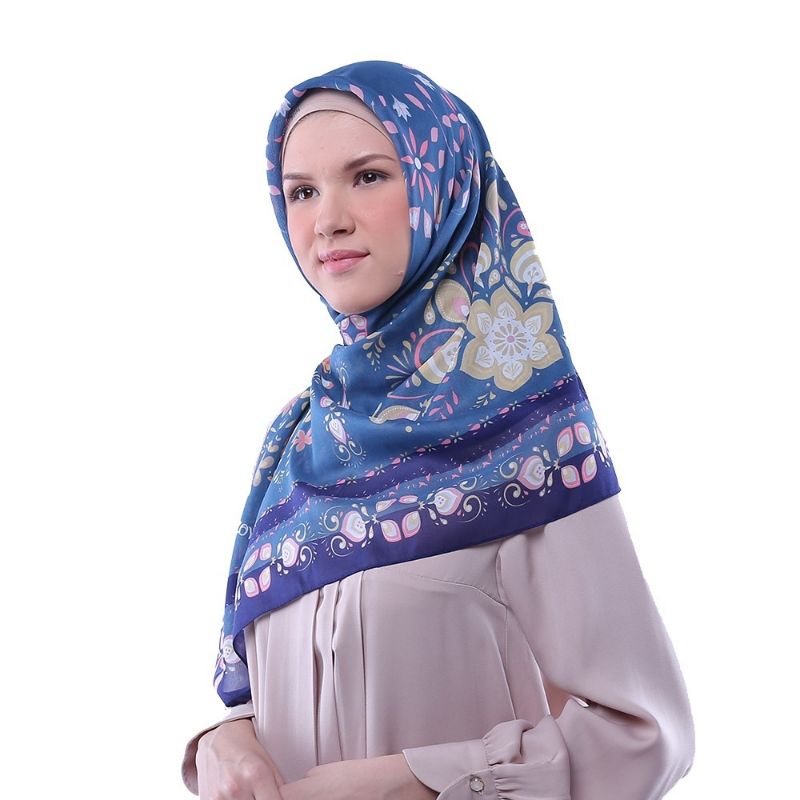 Zoya scarf Majori