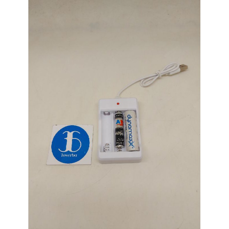 Alat Cas 3 Slot Baterai AA Charger USB Tanpa Kemasan Charger 3 Slot