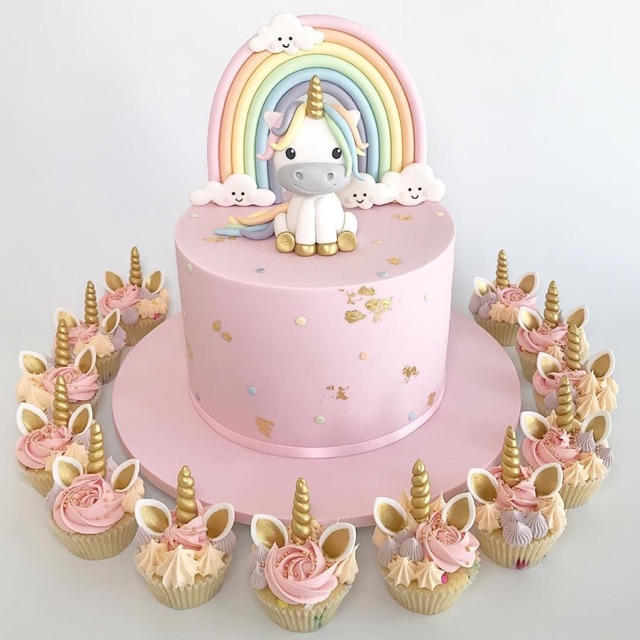 

Unicorn Birthday Cake/Kue Ulang Tahun Tema Unicorn untuk Anak Perempuan/Custom Unicorn Birthday Cake