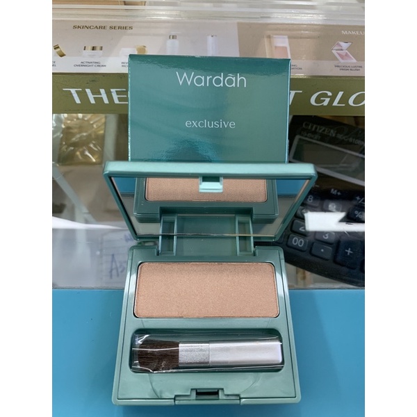 Wardah Glowing Highlighter