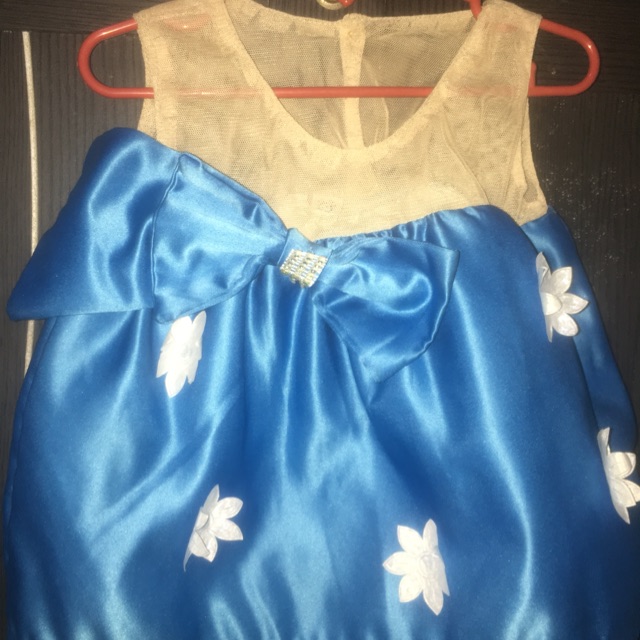 Preloved gaun bayi 0-6 bulan