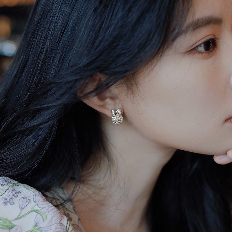 Set Anting Stud Desain Bunga Ikatan Simpul Bola Mutiara Berlian Gaya Korea Untuk Aksesoris Wanita